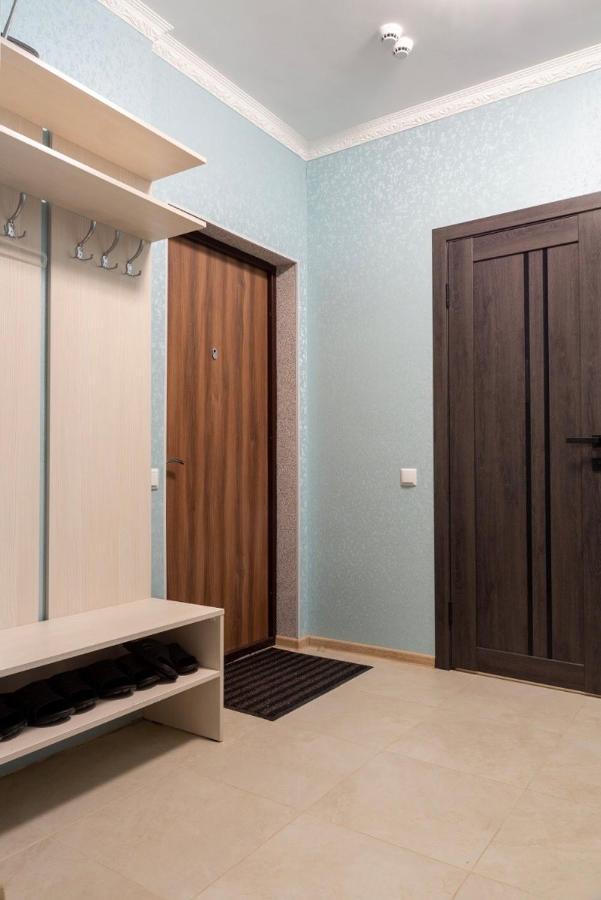 Жк Светлопарк Apartamento Kiev Exterior foto