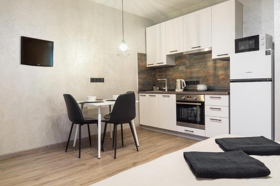 Жк Светлопарк Apartamento Kiev Exterior foto